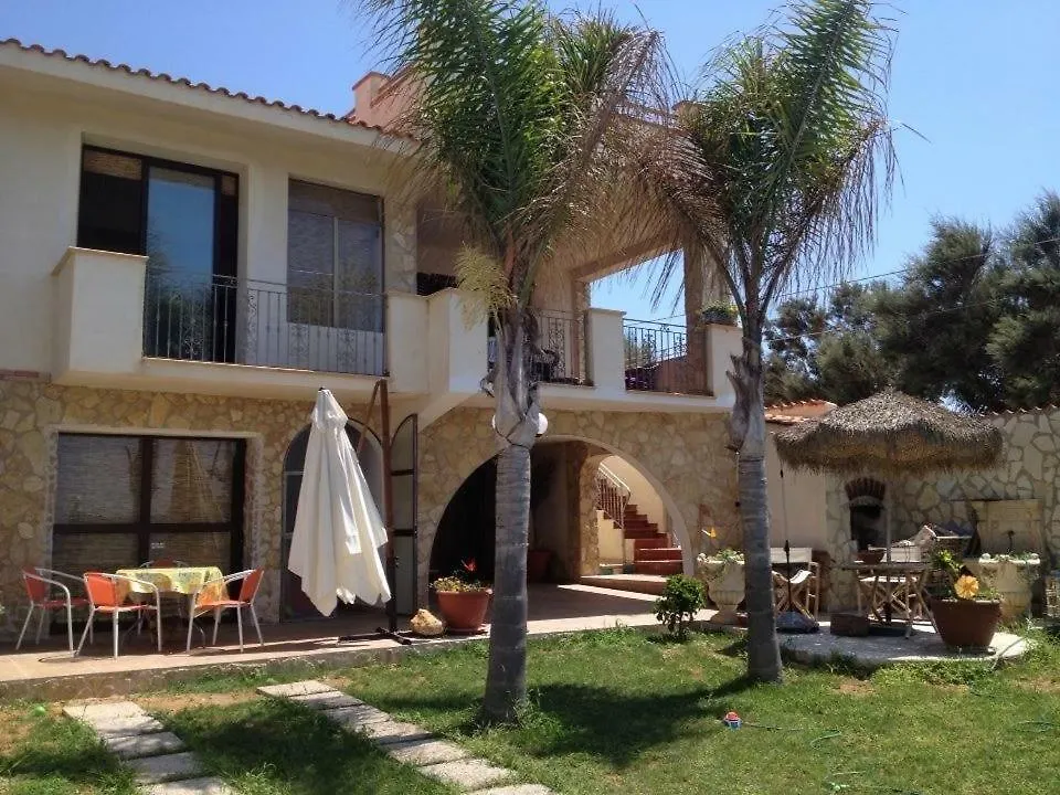 Apartment Villa Rosa Fronte Mare Mazara del Vallo Italy